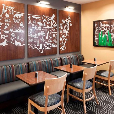 אירווינג Towneplace Suites Dallas Las Colinas מראה חיצוני תמונה